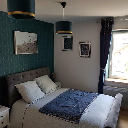 Appartamento 221B Chic et coloré !!! Châteauroux Esterno foto