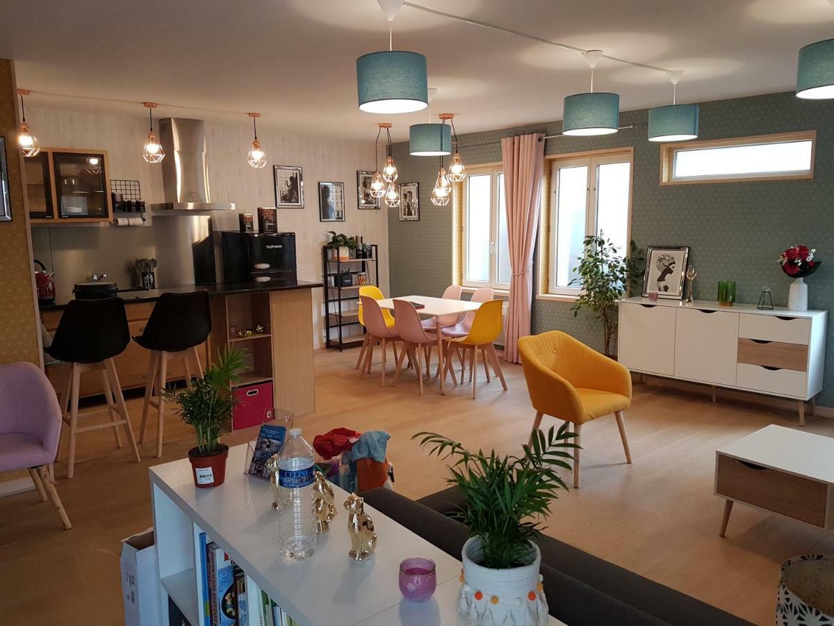 Appartamento 221B Chic et coloré !!! Châteauroux Esterno foto