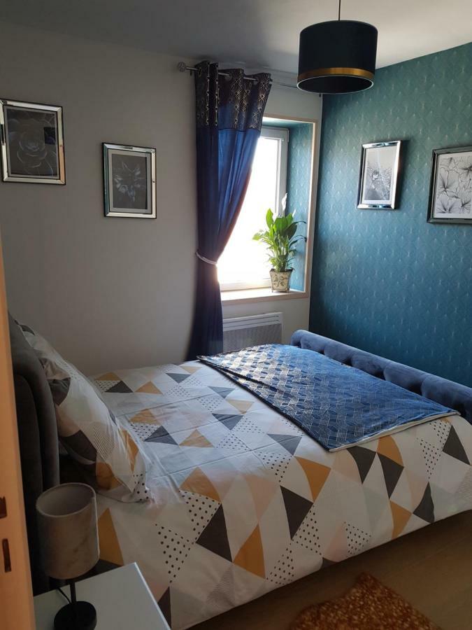 Appartamento 221B Chic et coloré !!! Châteauroux Esterno foto
